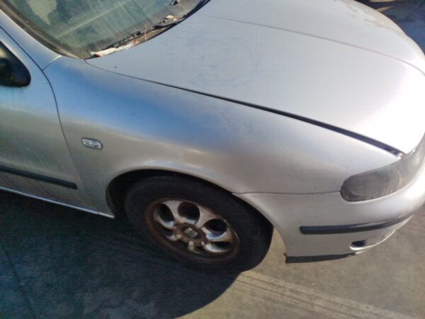 ALETA DELANTERA DERECHA SEAT LEON (1M1)
