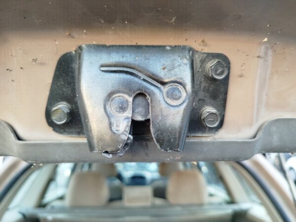 CERRADURA MALETERO / PORTON HYUNDAI SANTA FE (SM)
