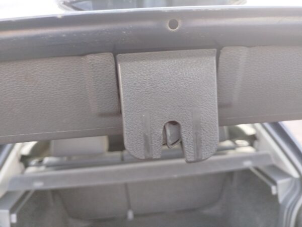CERRADURA MALETERO / PORTON VOLKSWAGEN POLO IV (9N1)
