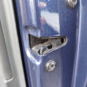 CERRADURA PUERTA DELANTERA DERECHA VOLKSWAGEN POLO IV (9N1)