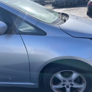 ALETA DELANTERA DERECHA MITSUBISHI GRANDIS (NA0W)