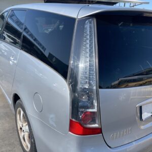 PILOTO TRASERO IZQUIERDO MITSUBISHI GRANDIS (NA0W)