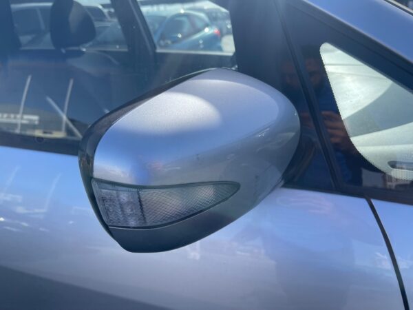 RETROVISOR DERECHO MITSUBISHI GRANDIS (NA0W)