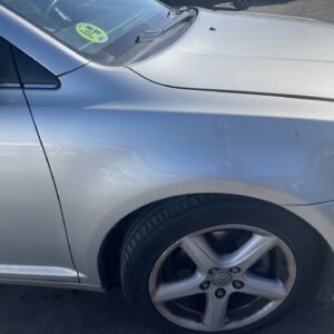 ALETA DELANTERA DERECHA TOYOTA AVENSIS BERLINA (T25)