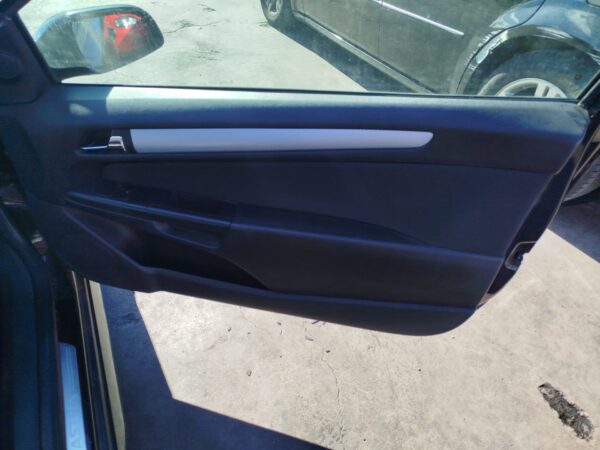 ELEVALUNAS DELANTERO DERECHO OPEL ASTRA H GTC