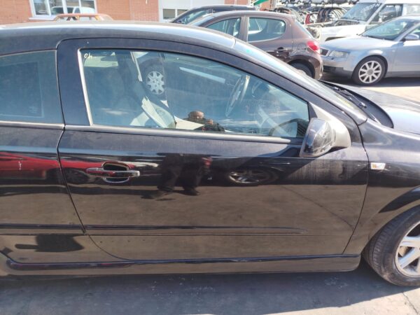 PUERTA DELANTERA DERECHA OPEL ASTRA H GTC
