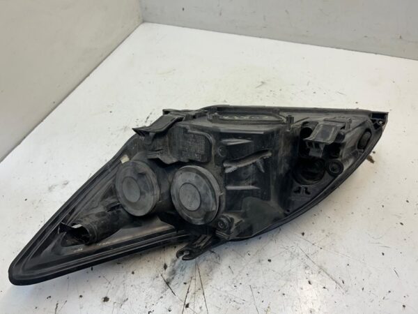 FARO DERECHO FORD FOCUS BERLINA (CB4)