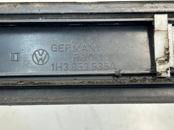 MOLDURA VOLKSWAGEN GOLF III (1H1)(11.1991)
