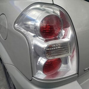 PILOTO TRASERO IZQUIERDO TOYOTA COROLLA VERSO (R1)