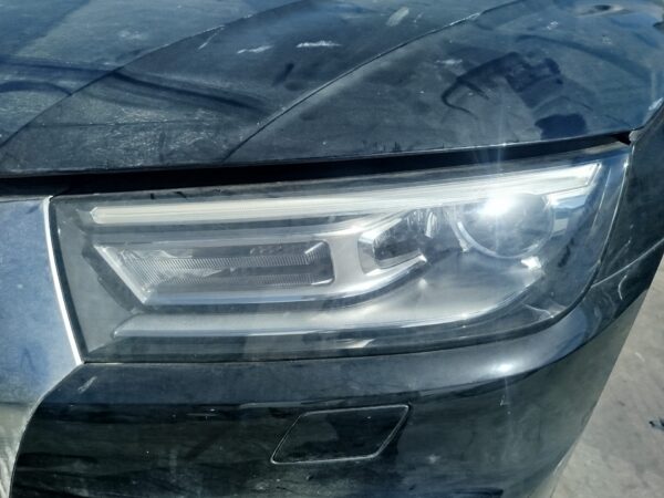 FARO IZQUIERDO AUDI Q5 (FYB)