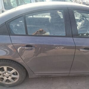 PUERTA TRASERA DERECHA CHEVROLET CRUZE