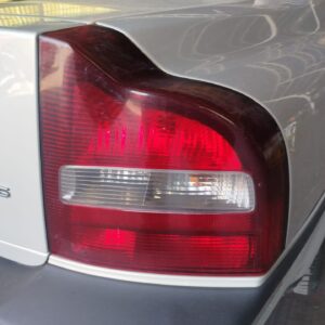 PILOTO TRASERO DERECHO VOLVO S80 BERLINA