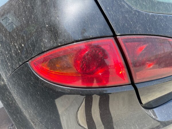 PILOTO TRASERO IZQUIERDO SEAT LEON (1P1)