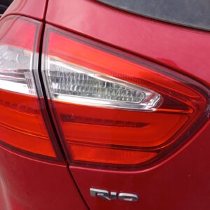 PILOTO TRASERO IZQUIERDO INTERIOR KIA RIO (UB)