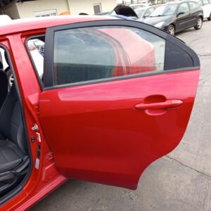 PUERTA TRASERA IZQUIERDA KIA RIO (UB)