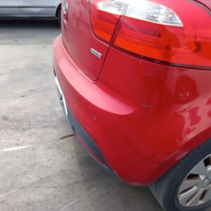 PARAGOLPES TRASERO KIA RIO (UB)