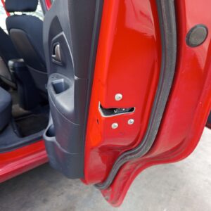CERRADURA PUERTA TRASERA DERECHA KIA RIO (UB)