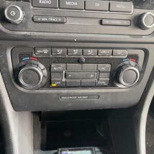 MANDO CLIMATIZADOR VOLKSWAGEN GOLF VI (5K1)(10.2008)