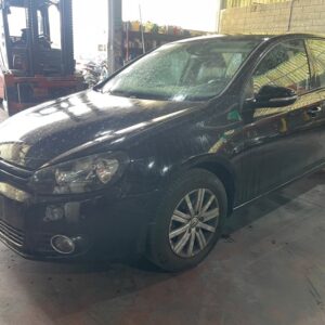 CAPO VOLKSWAGEN GOLF VI (5K1)(10.2008)