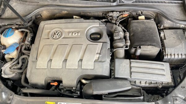 COMPRESOR AIRE ACONDICIONADO VOLKSWAGEN GOLF VI (5K1)(10.2008)