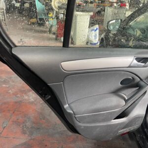 ELEVALUNAS TRASERO IZQUIERDO VOLKSWAGEN GOLF VI (5K1)(10.2008)