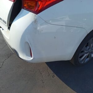 PARAGOLPES TRASERO TOYOTA AURIS TOURING SPORTS (E18)