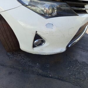 PARAGOLPES DELANTERO TOYOTA AURIS TOURING SPORTS (E18)