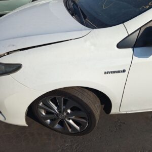 ALETA DELANTERA IZQUIERDA TOYOTA AURIS TOURING SPORTS (E18)