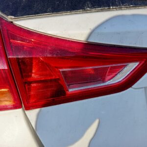 PILOTO TRASERO IZQUIERDO INTERIOR TOYOTA AURIS TOURING SPORTS (E18)