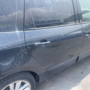 PUERTA TRASERA DERECHA RENAULT SCENIC III (JZ)