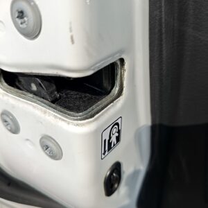 CERRADURA PUERTA TRASERA IZQUIERDA TOYOTA AURIS TOURING SPORTS (E18)