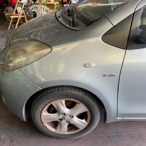 ALETA DELANTERA IZQUIERDA TOYOTA YARIS (KSP9/SCP9/NLP9)