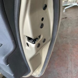 CERRADURA PUERTA TRASERA DERECHA RENAULT MEGANE II BERLINA 5P