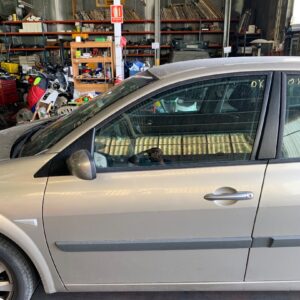PUERTA DELANTERA IZQUIERDA RENAULT MEGANE II BERLINA 5P