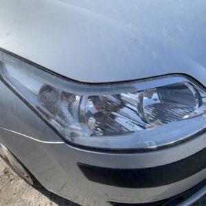 FARO DERECHO CITROEN C4 BERLINA