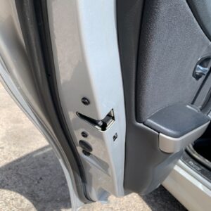 CERRADURA PUERTA TRASERA IZQUIERDA BMW SERIE 3 BERLINA (E90)