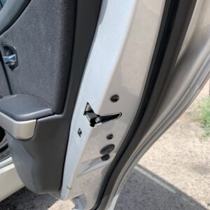 CERRADURA PUERTA TRASERA DERECHA BMW SERIE 3 BERLINA (E90)
