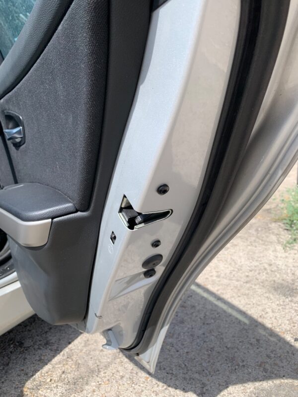 CERRADURA PUERTA TRASERA DERECHA BMW SERIE 3 BERLINA (E90)