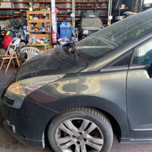 ALETA DELANTERA IZQUIERDA PEUGEOT 5008