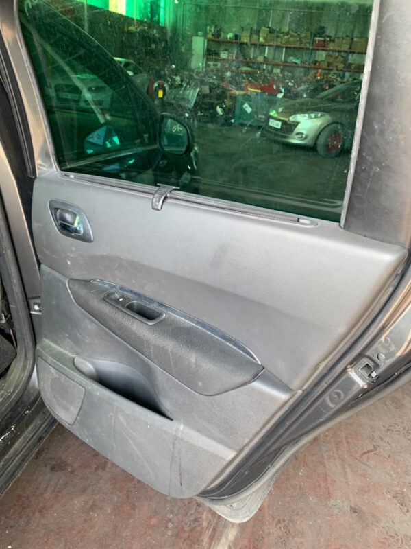 ELEVALUNAS TRASERO DERECHO PEUGEOT 5008
