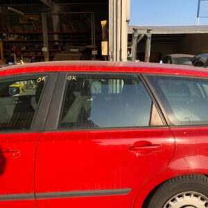 PUERTA TRASERA IZQUIERDA VOLVO V50 FAMILIAR