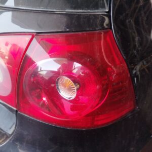 PILOTO TRASERO DERECHO VOLKSWAGEN GOLF V (1K1)(10.2003)