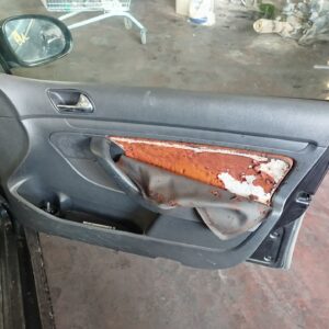 ELEVALUNAS DELANTERO DERECHO VOLKSWAGEN GOLF V (1K1)(10.2003)