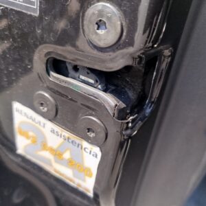 CERRADURA PUERTA DELANTERA DERECHA RENAULT LAGUNA III BERLINA