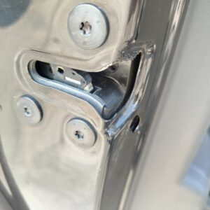 CERRADURA PUERTA DELANTERA IZQUIERDA RENAULT LAGUNA III BERLINA