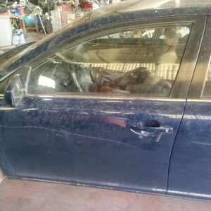PUERTA DELANTERA IZQUIERDA TOYOTA AVENSIS WAGON (T25)