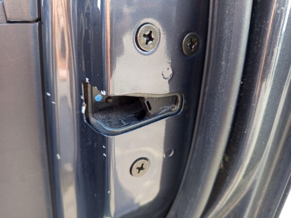 CERRADURA PUERTA DELANTERA DERECHA MAZDA 5 BERLINA (CR)