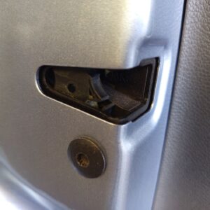 CERRADURA PUERTA DELANTERA IZQUIERDA VOLKSWAGEN GOLF VI (5K1)(10.2008)