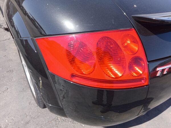 PILOTO TRASERO IZQUIERDO AUDI TT COUPE/ROADSTER (8N3/8N9)