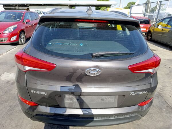 PORTON TRASERO HYUNDAI TUCSON (TL)